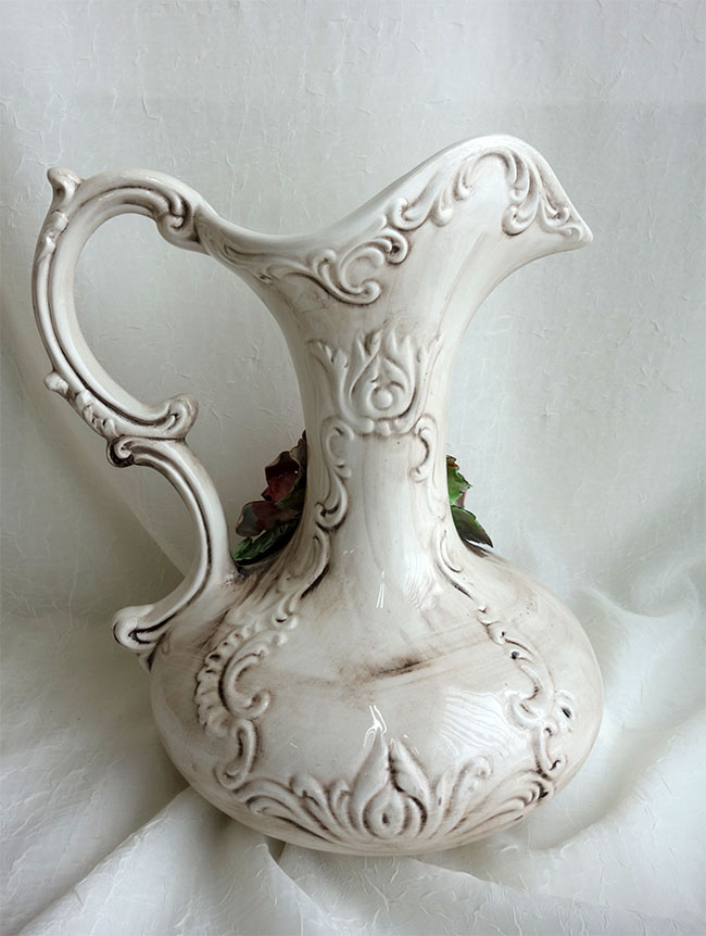 イタリア製 陶花 フラワーベース 薔薇 高さ35cm インテリア置物 装飾品 ディスプレイ アンティーク風 輸入雑貨 ハンドメイド ハンドペイント