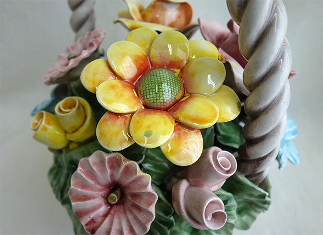 イタリア製 陶器 陶花 薔薇 ミックスローズ インテリア置物 装飾品 ディスプレイ アンティーク風 輸入雑貨 ハンドメイド ハンドペイント