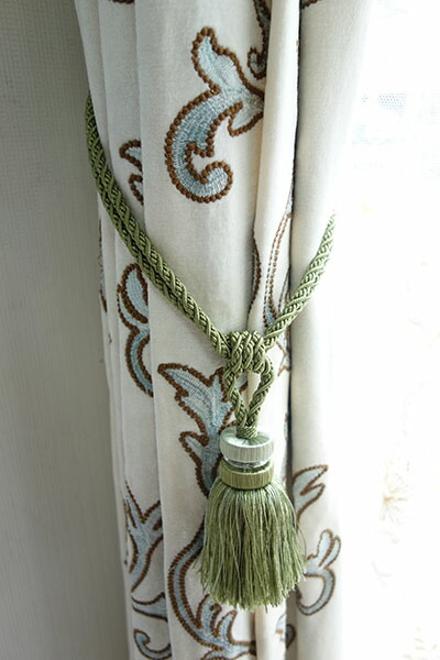 ドイツ製 ゲルスター社 カーテンタッセル 1本房 クリスタルグリーン 緑色 全長約43cm(房:15cm)