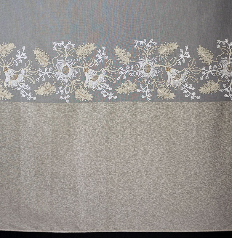輸入オーダーカーテン(レース)　トルコ製　レース生地　「フラウ」　花柄刺繍　裾ロック巻　