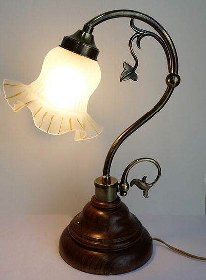 イタリア製　真鍮/ポプラ材　フラワーテーブルランプ　CAPPNNI　