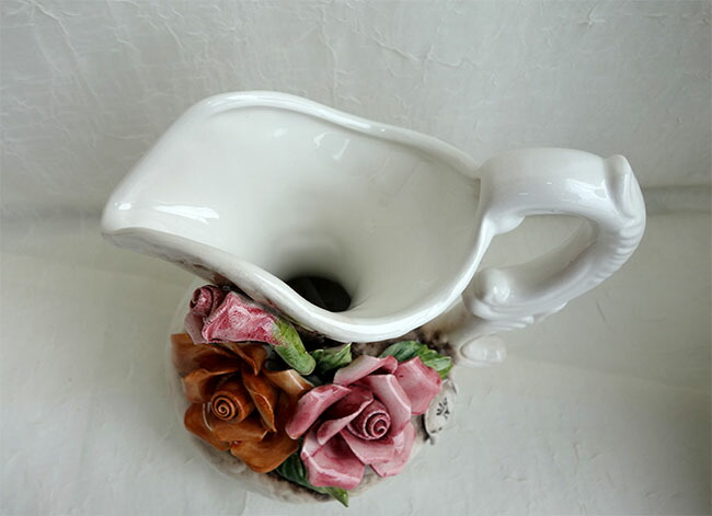 イタリア製　陶花　フラワーベース　薔薇　高さ20cm インテリア置物　装飾品　ディスプレイ　アンティーク風　輸入雑貨　 ハンドメイド　ハンドペイント