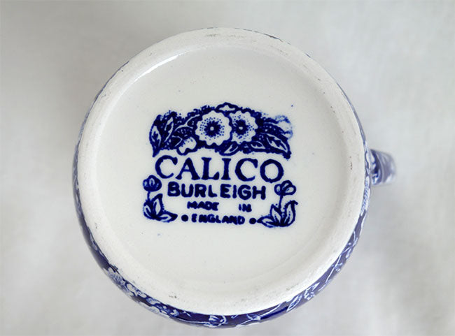イギリス製　Burleigh バーレイ社　Blue Calico　 ブルーキャリコ　サンドリガムマグ　マグカップ　 マグ　洋食器　英国食器　テーブルウエア　花柄　ブルー※ギフトボックス別売り