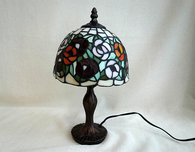 ステンドグラスランプ　「サークルローズ」1灯 バラ模様　薔薇　テーブルランプ ステンドガラス