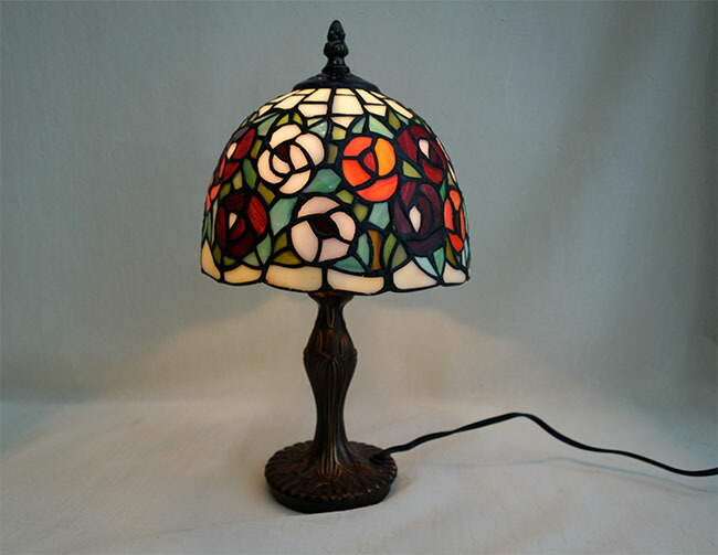 ステンドグラスランプ　「サークルローズ」1灯 バラ模様　薔薇　テーブルランプ ステンドガラス