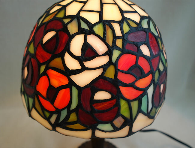 ステンドグラスランプ　「サークルローズ」1灯 バラ模様　薔薇　テーブルランプ ステンドガラス