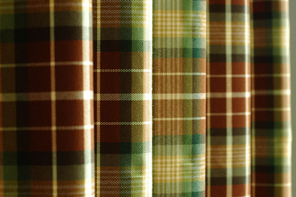 オーダーカーテン(ドレープ) スペイン製　オーバーチェック柄「マルチェロGR」共布タッセル付き　インポートカーテン