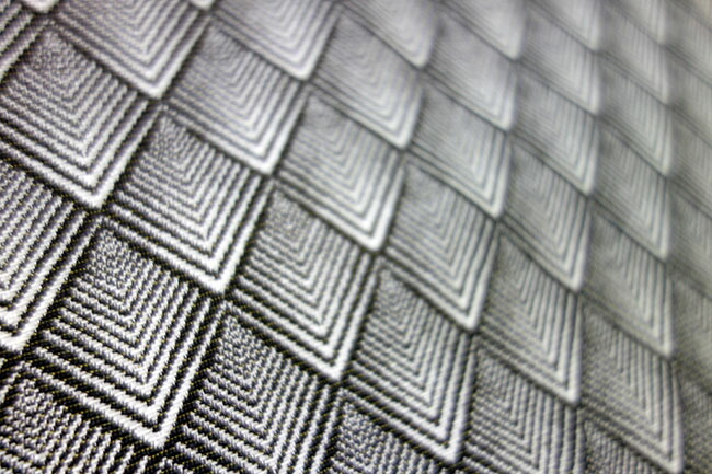 オーダーカーテン(ドレープ) フランス製「グラファイト」WH＆BK　ヨーロッパ　ドット柄　共布タッセル付き　インポートカーテン