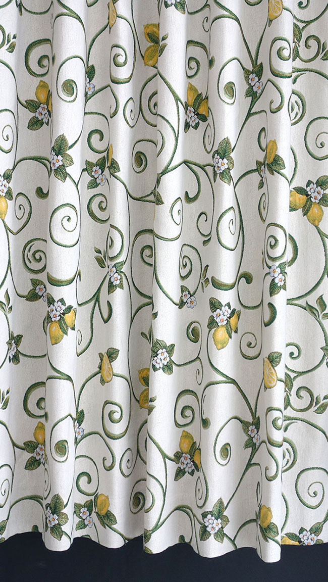 オーダーカーテン(ドレープ) スペイン製　レモン柄「キャスタ」　遮光3級　イエロー/グリーン/ホワイト　 共布タッセル付き　インポートカーテン