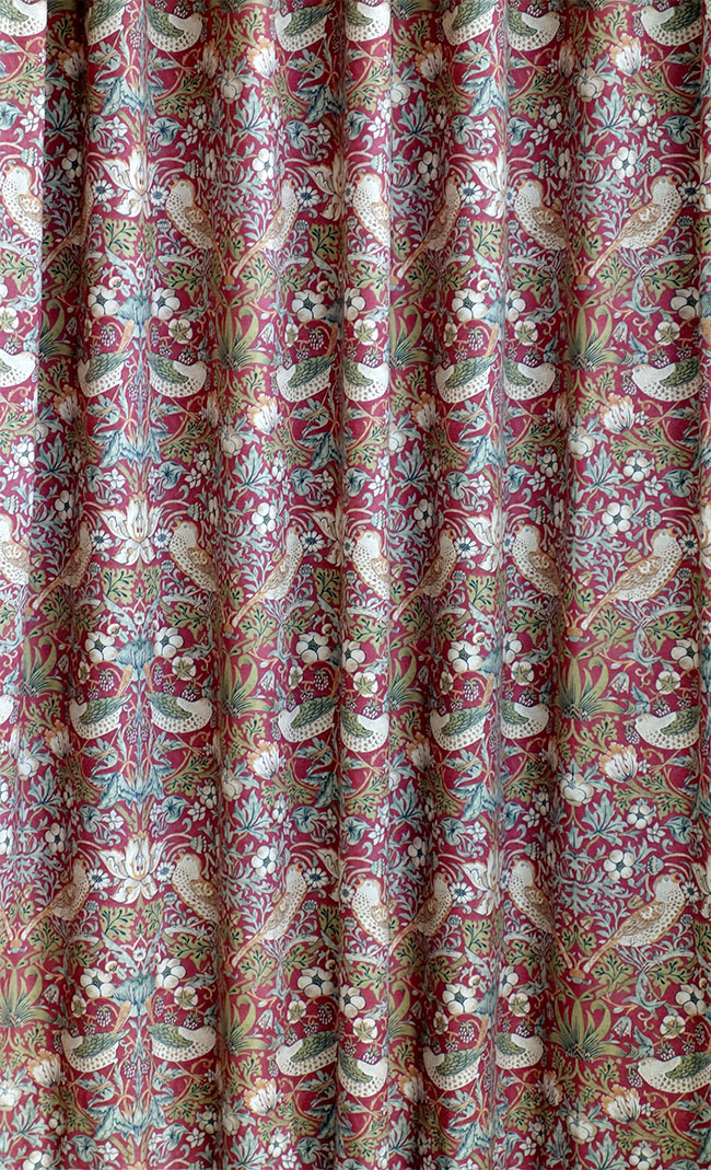 オーダーカーテン(ドレープ) スペイン製　ヴィバルディ　RD(赤色)　鳥柄 『ウィリアムモリスデザイン　いちご泥棒』レッド　インポートカーテン