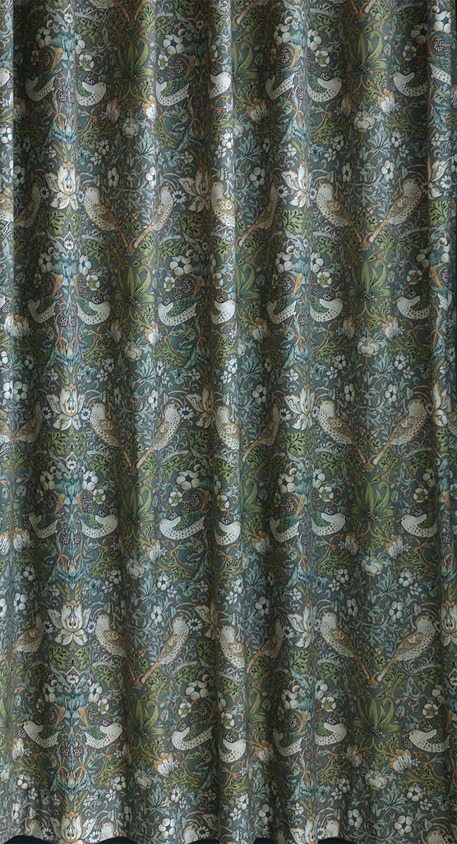 オーダーカーテン(ドレープ) スペイン製　ヴィバルディ　GR(緑色)　鳥柄 『ウィリアムモリスデザイン　いちご泥棒』グリーン 　共布タッセル付き　インポートカーテン