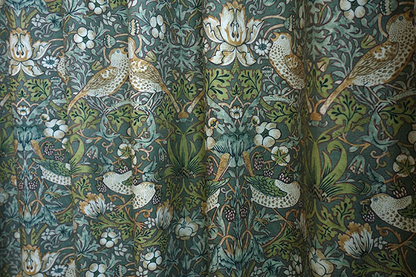 オーダーカーテン(ドレープ) スペイン製　ヴィバルディ　GR(緑色)　鳥柄 『ウィリアムモリスデザイン　いちご泥棒』グリーン 　共布タッセル付き　インポートカーテン