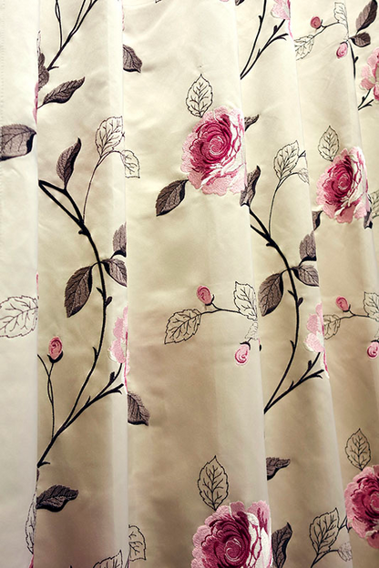 オーダーカーテン(ドレープ) インド製　サテン生地　刺繍「ラノス」　ベージュ　薔薇模様　共布タッセル付き　インポートカーテン