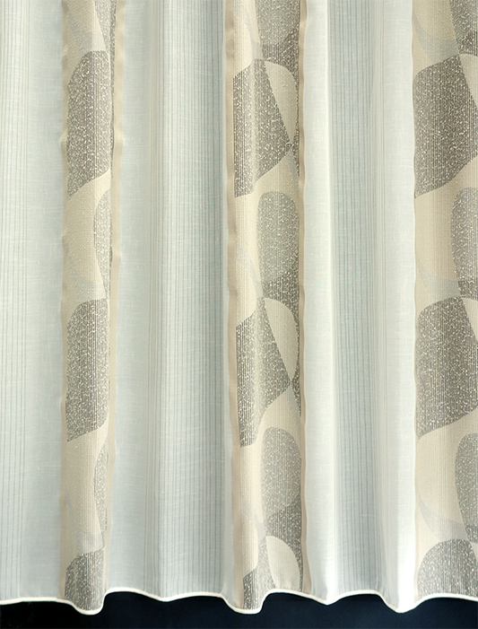 輸入オーダーカーテン(レース)　トルコ製　レース生地　「ブロード」　ベージュ　ストライプ模様　裾ロック巻